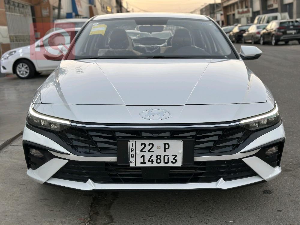 هیوندای ئەلەنترا